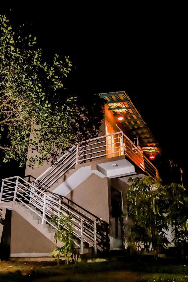 Stairway Way To Heaven Apartment Ambalangoda  Exterior photo