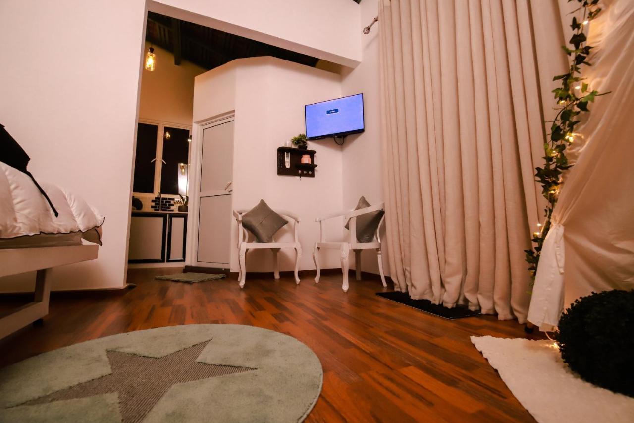 Stairway Way To Heaven Apartment Ambalangoda  Exterior photo